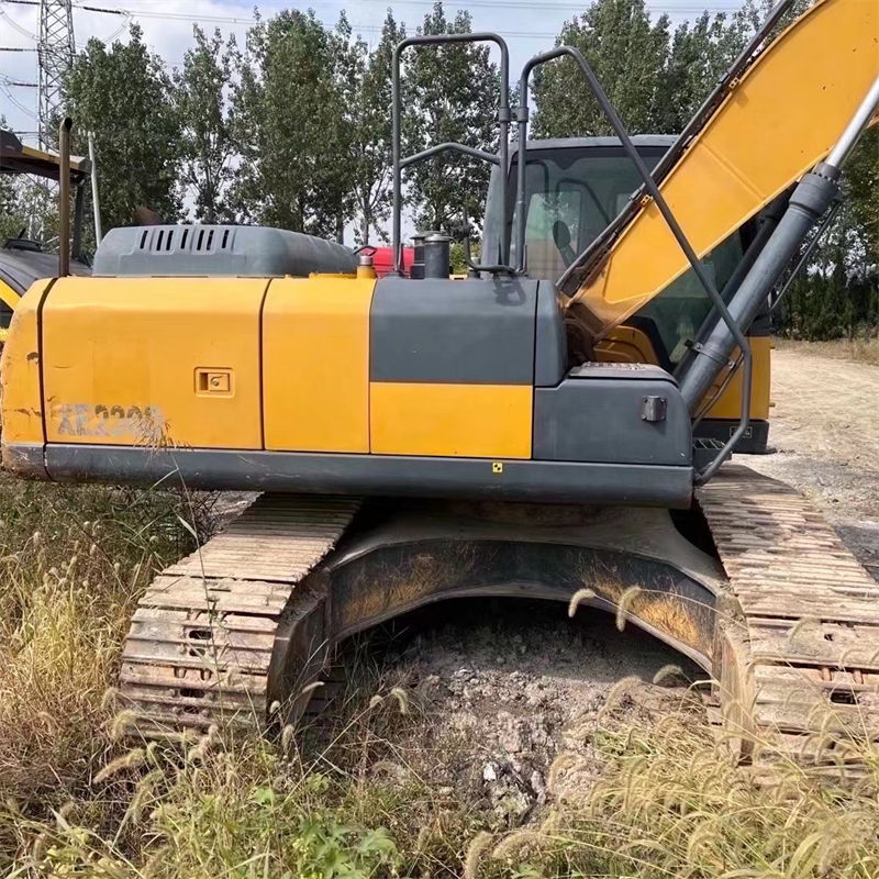 What should I do if the excavator moves fast and slow at the same time?